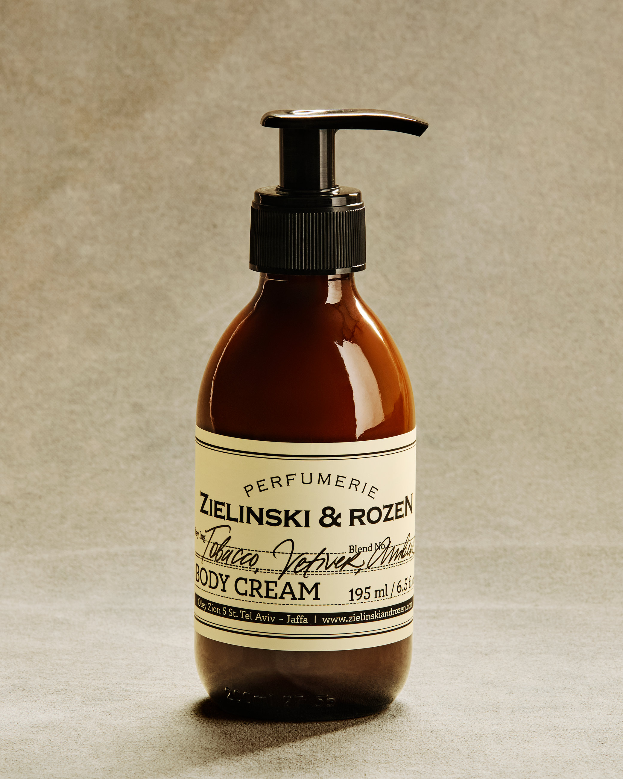 mancera red tobacco longevity Hello fragrance family. SOTD Mancera Red Tobacco. This is a very strong spicy, woody and smoky fragrance. Stay smelling great everyone!!! mancera red tobacco longevity Hello fragrance family. SOTD Mancera Red Tobacco. This is a very strong spicy, woody and smoky fragrance. Stay smelling great everyone!!!
