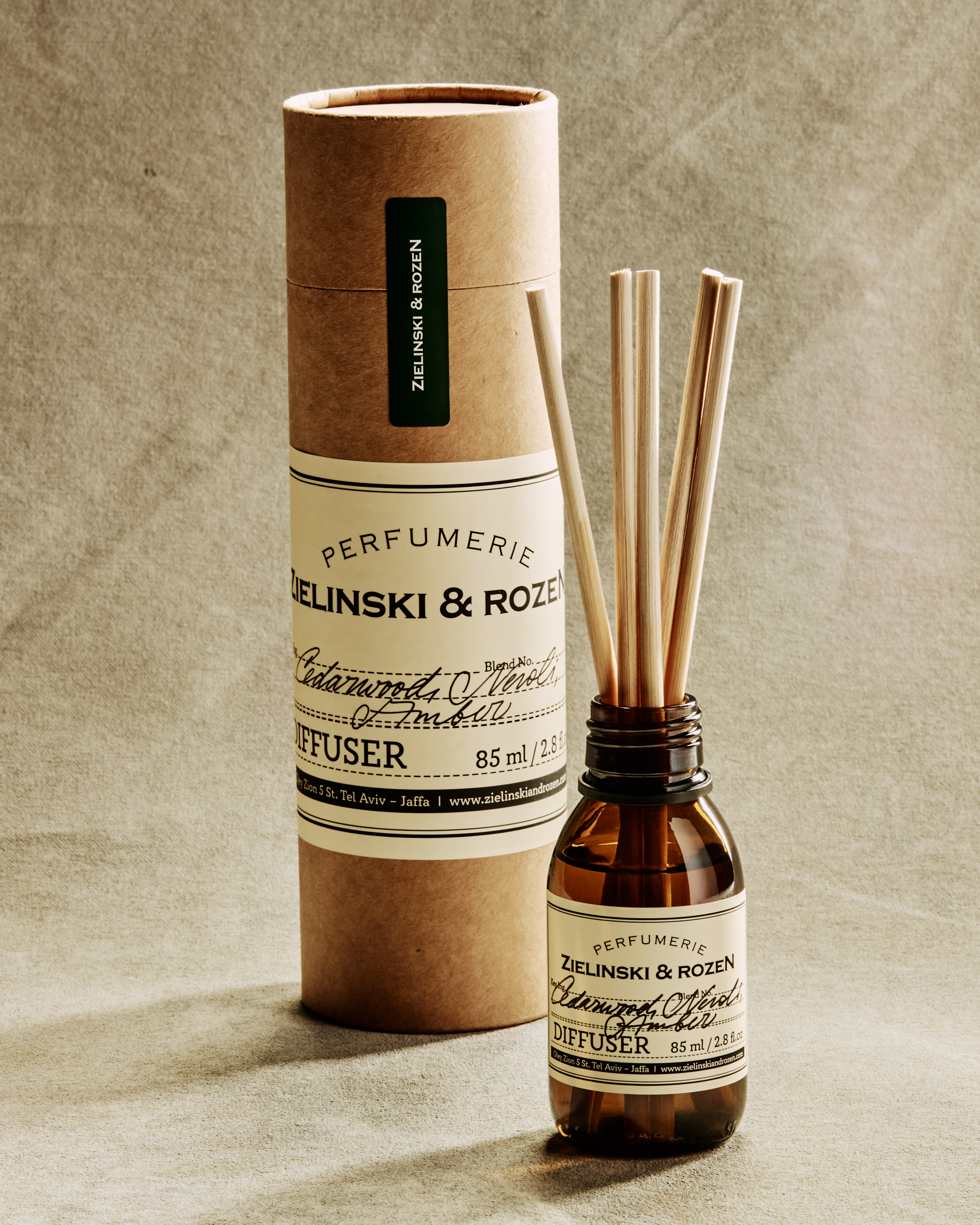 Cedarwood, Neroli, Amber – Zielinski & Rozen Europe