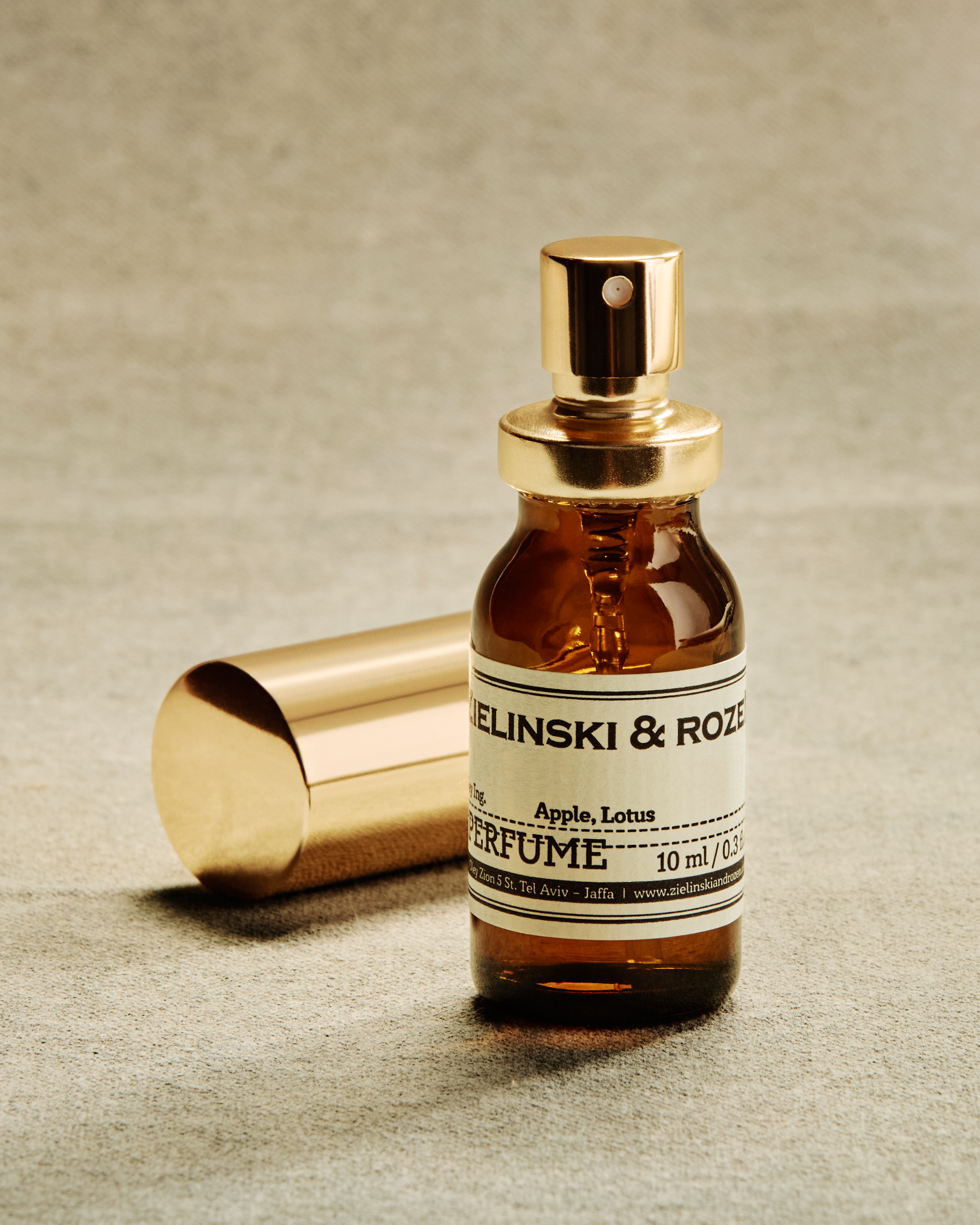 PerfumeApple_Lotus_10ml_Fake.