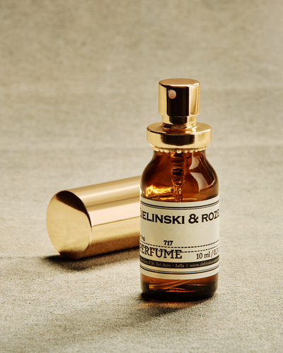 Cedarwood, Patchouli, Jasmine