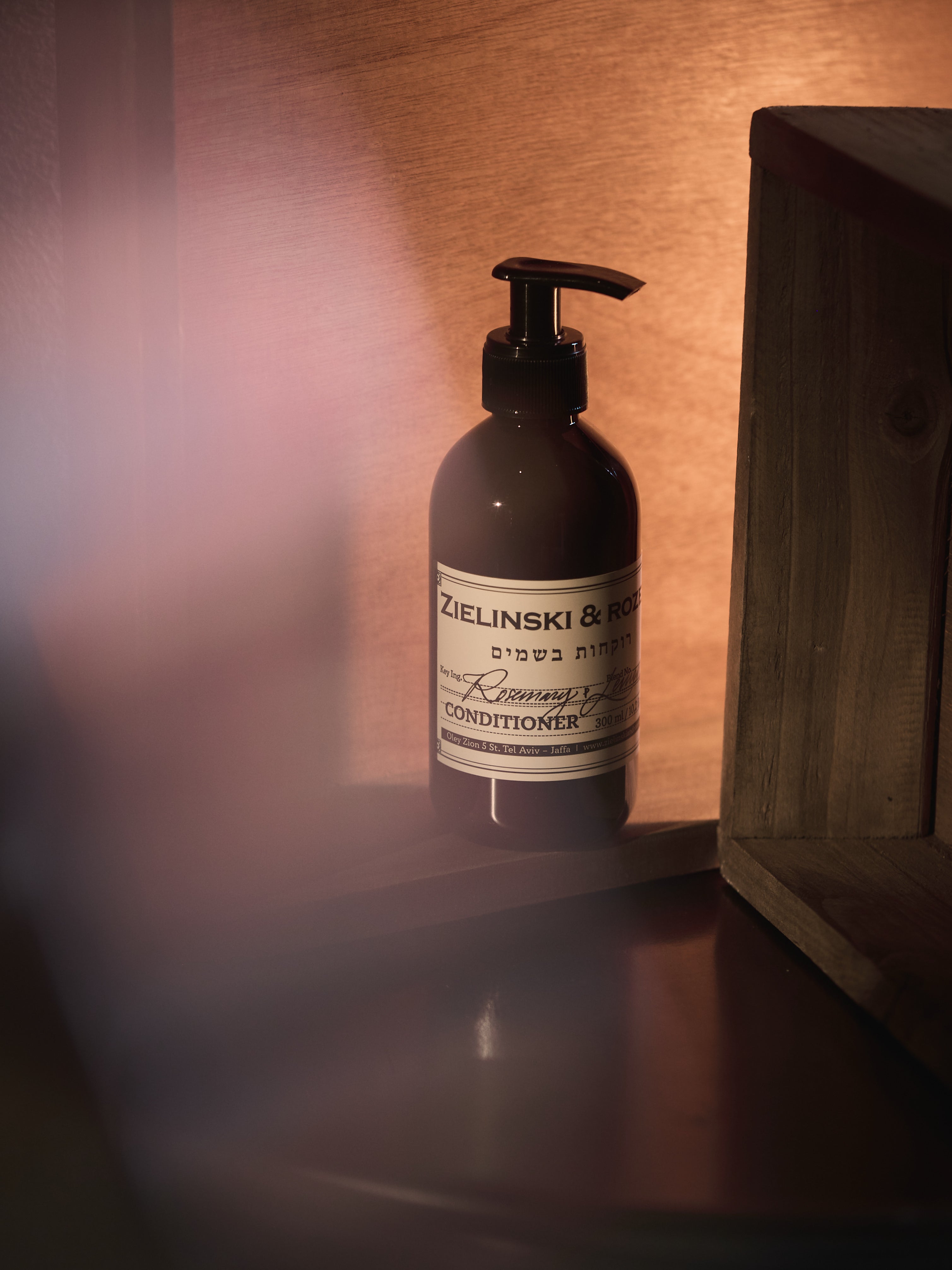 Rosemary Lemon – Zielinski & Rozen Europe Rosemary Lemon – Zielinski & Rozen Europe