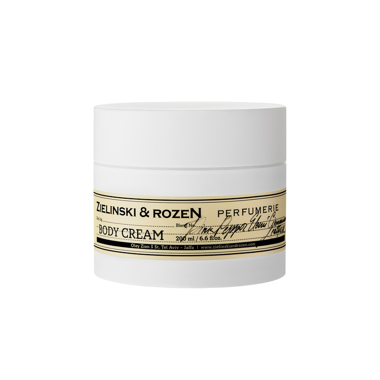 Pink Pepper, Elemi, Cinnamon, Leather
