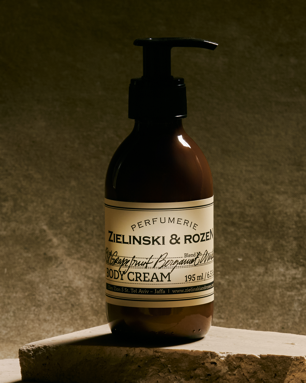 Red grapefruit, Bergamot, Amber