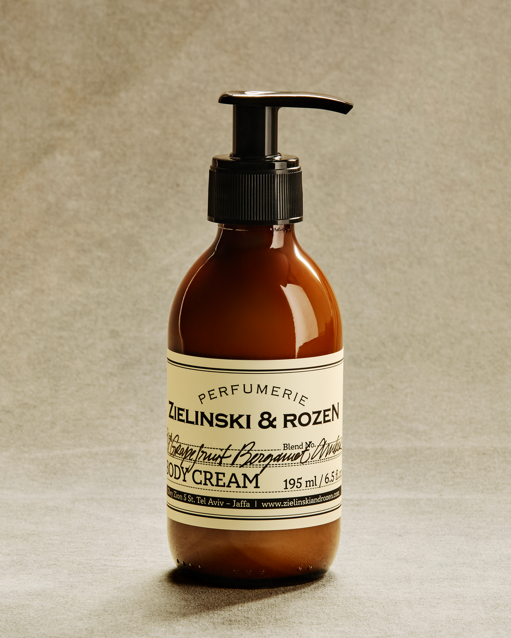Red grapefruit, Bergamot, Amber