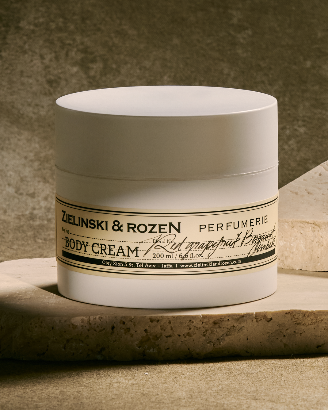 Red grapefruit, Bergamot, Amber
