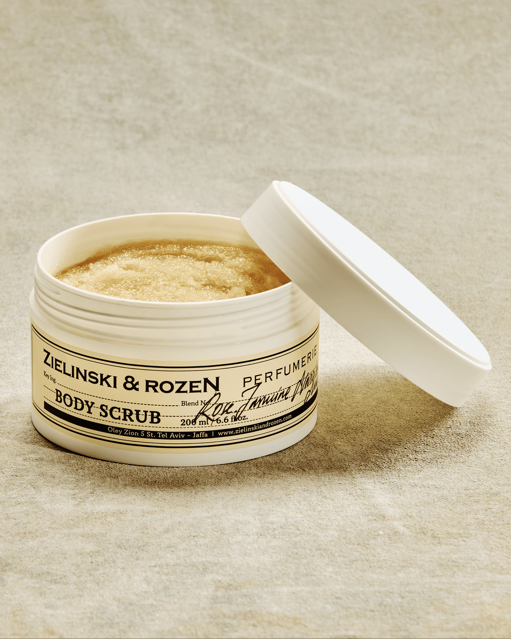 Rose Jasmine Body Scrub 200ml | Zielinski & Rozen Europe Rose Jasmine Body Scrub 200ml | Zielinski & Rozen Europe