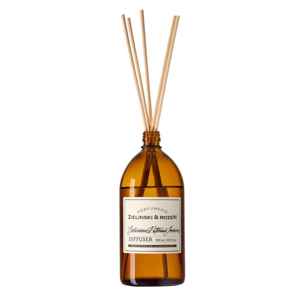 Cedarwood, Patchouli, Jasmine