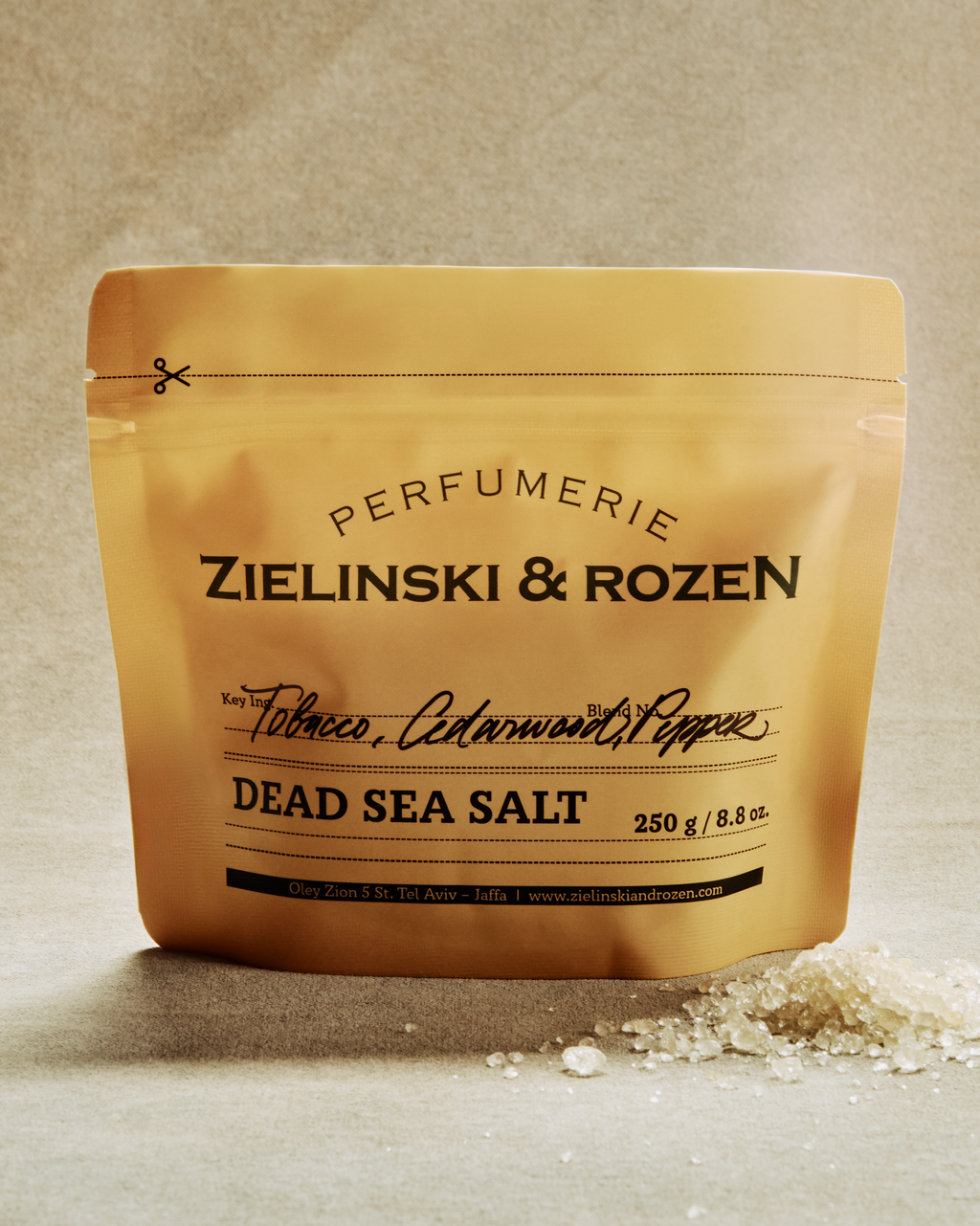 Tabak, Zedernholz, Pfeffer