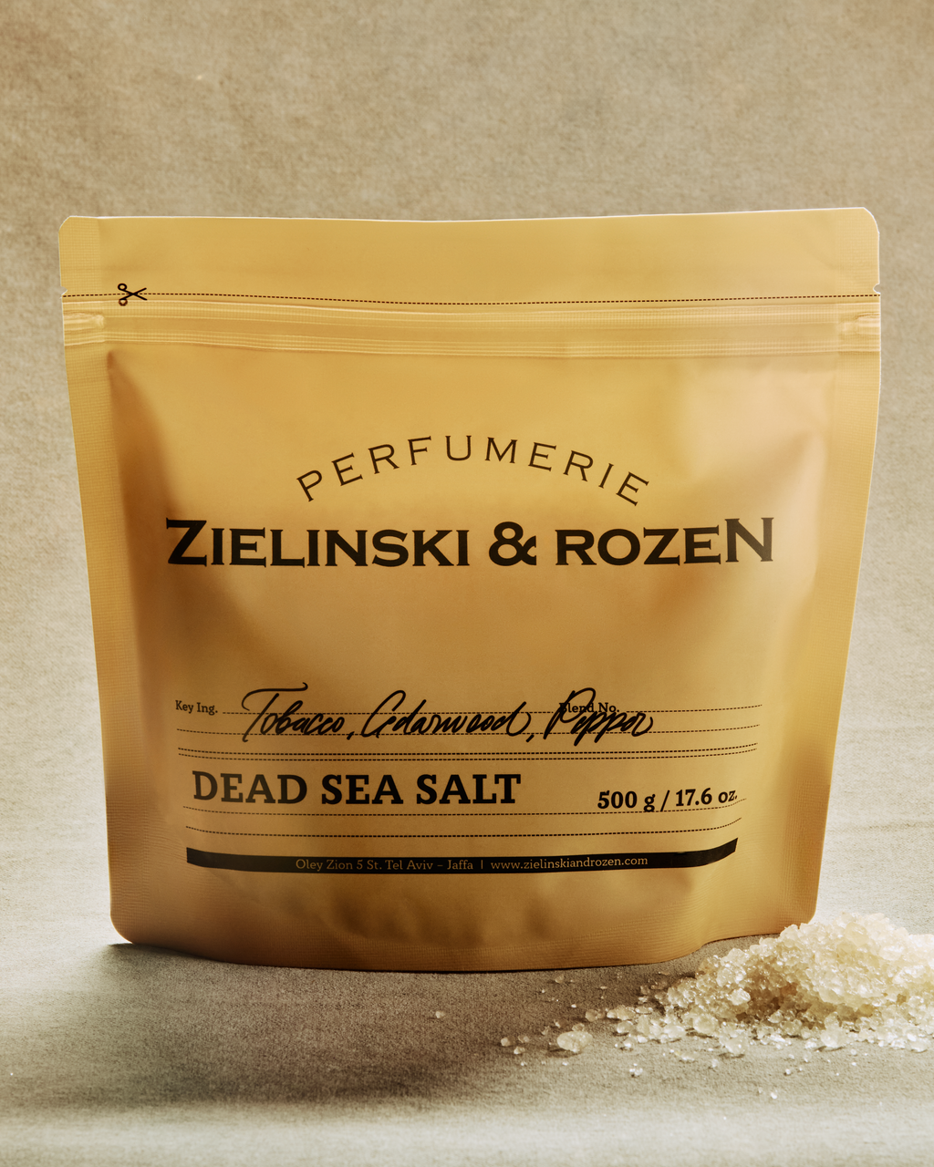 Tabak, Zedernholz, Pfeffer