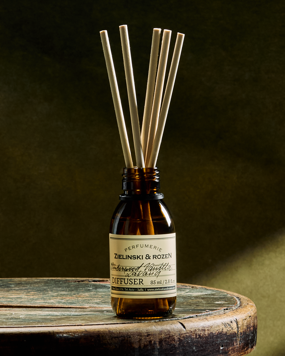 Amberwood, Vanilla, Davana