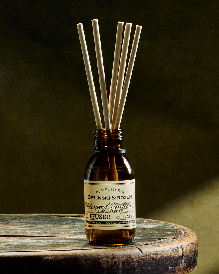 Amberwood, Vanilla, Davana