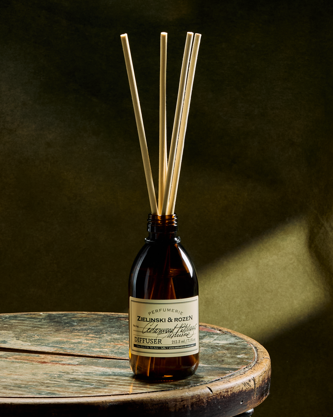 Cedarwood, Patchouli, Jasmine