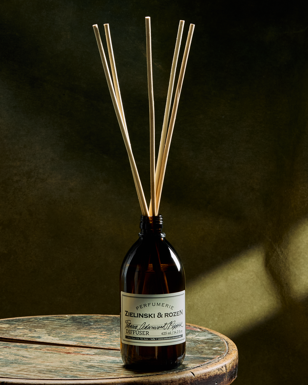 Tobacco, Cedarwood & Pepper home diffuser