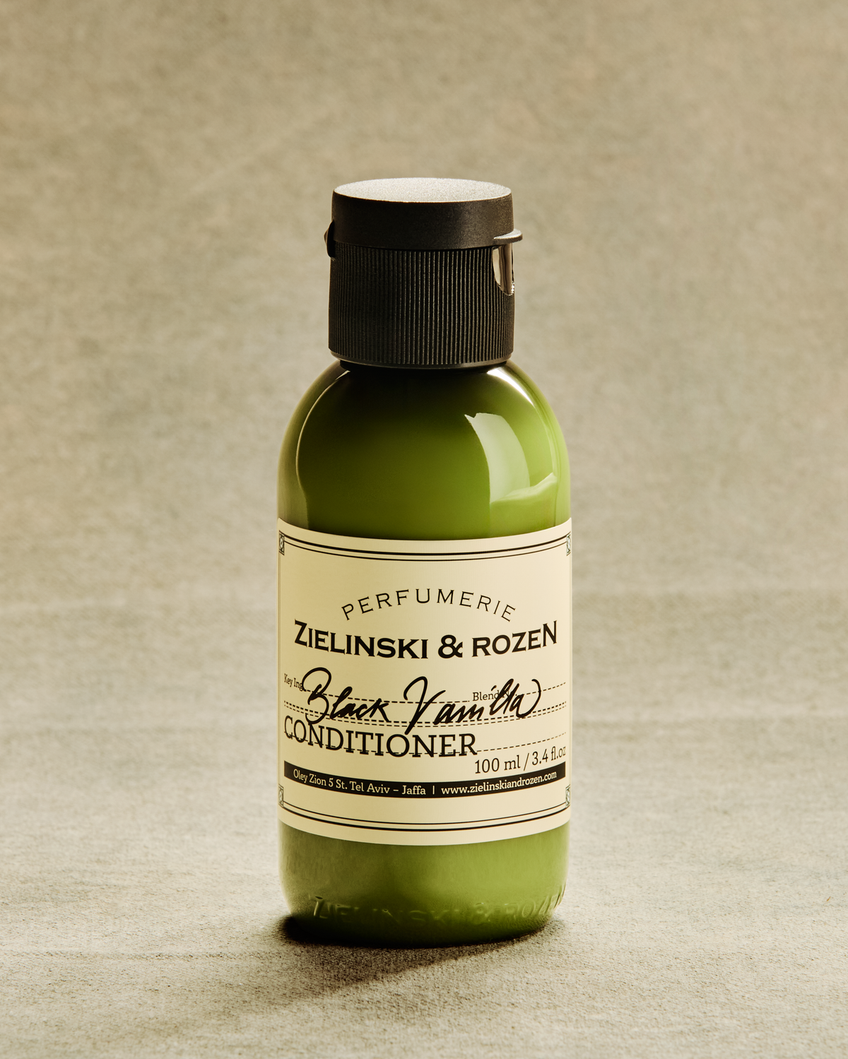 Black Vanilla – Zielinski & Rozen Europe Black Vanilla – Zielinski & Rozen Europe
