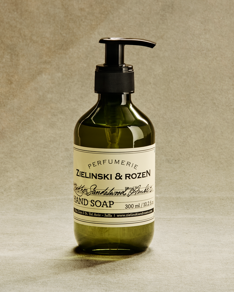 Leather, Sandalwood, Amber – Zielinski & Rozen Europe Leather, Sandalwood, Amber – Zielinski & Rozen Europe
