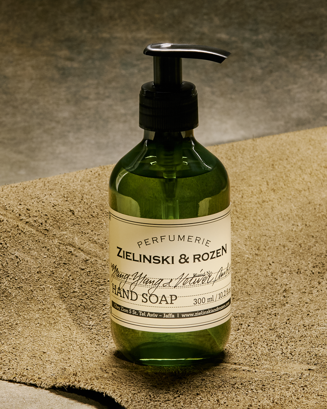 Ylang-Ylang & Vetiver, Amber