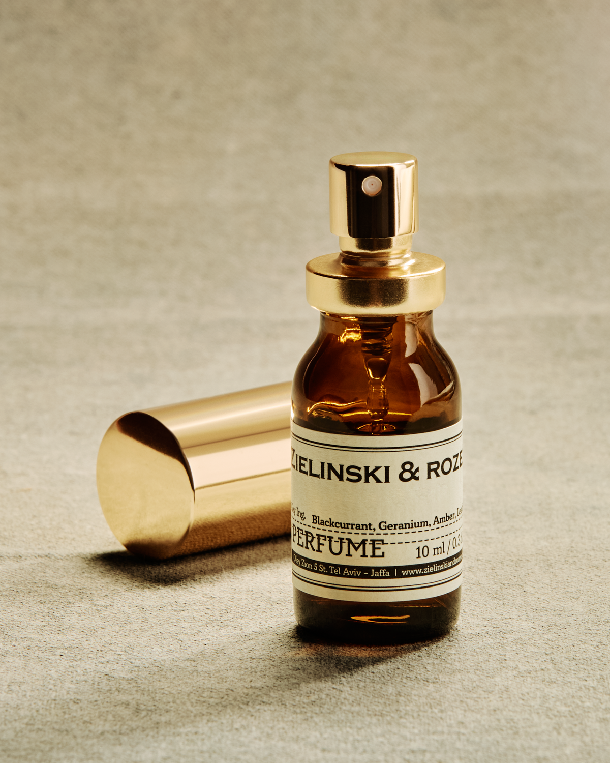 Blackcurrant, Geranium, Amber, Leather – Zielinski & Rozen Europe