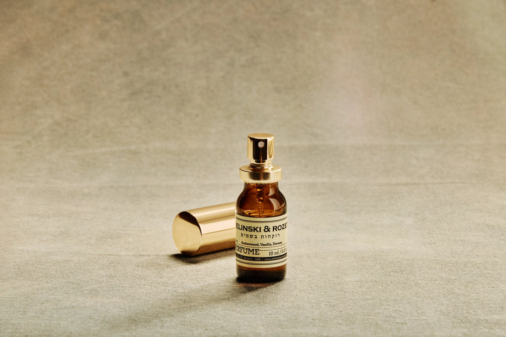 Amberwood, Vanilla, Davana