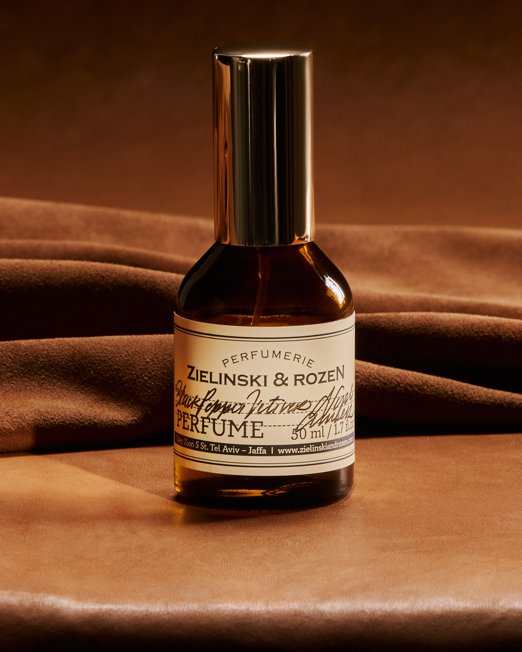 Schwarzer Pfeffer, Vetiver, Neroli, Amber