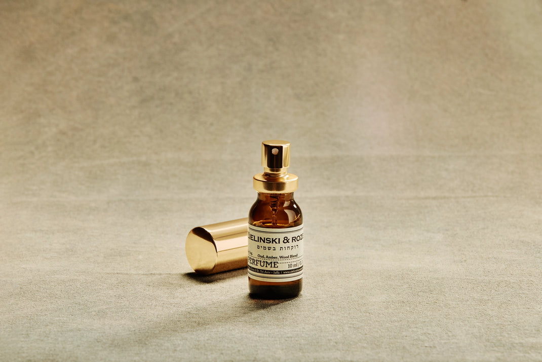 Oud, Amber, Wood Blend