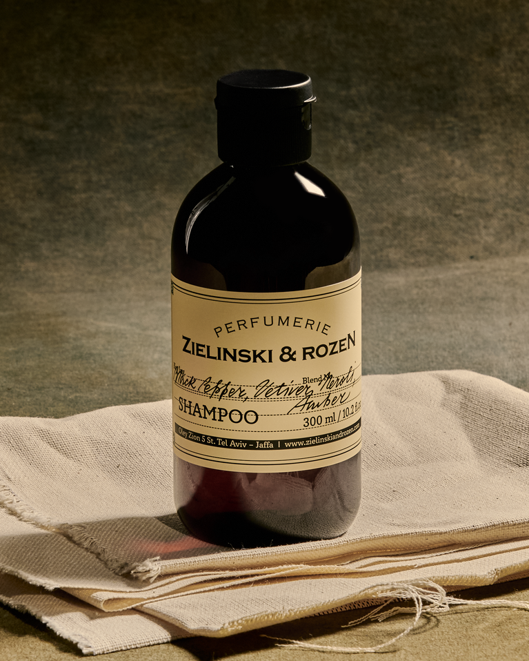 Black pepper, Vetiver, Neroli, Amber – Zielinski Rozen Europe