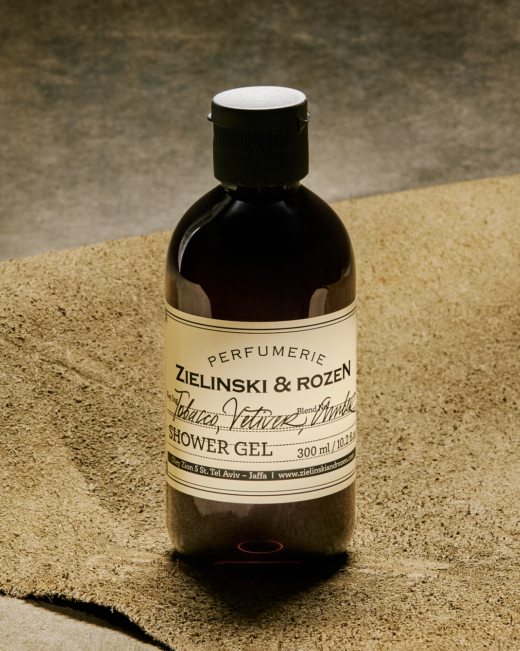Tobacco, Vetiver, Amber