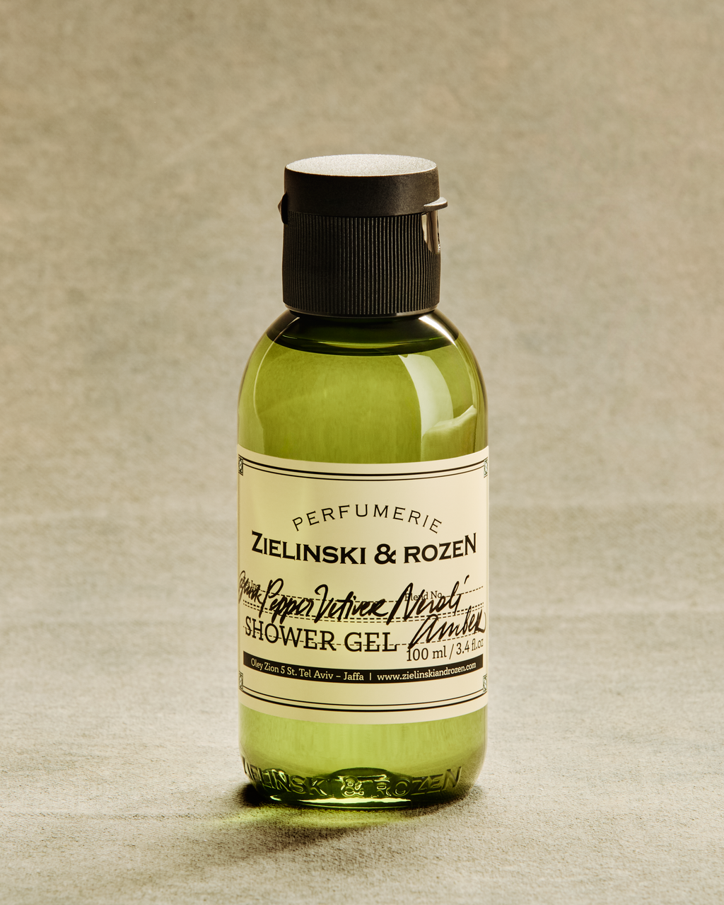 Black Pepper, Vetiver, Neroli, Amber