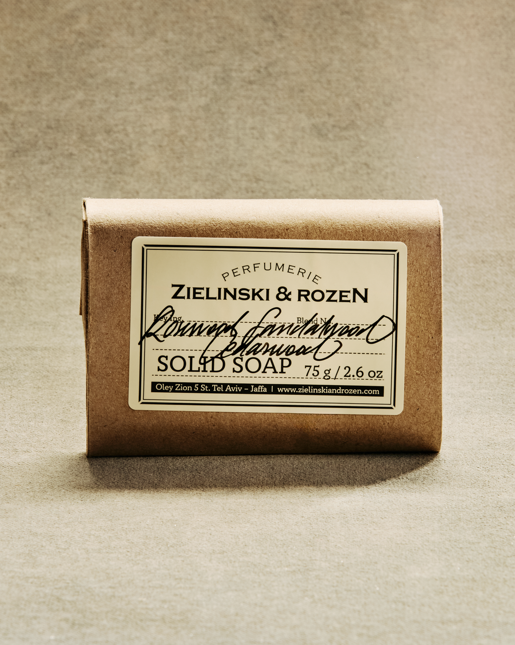 Rosenholz, Sandelholz, Zedernholz